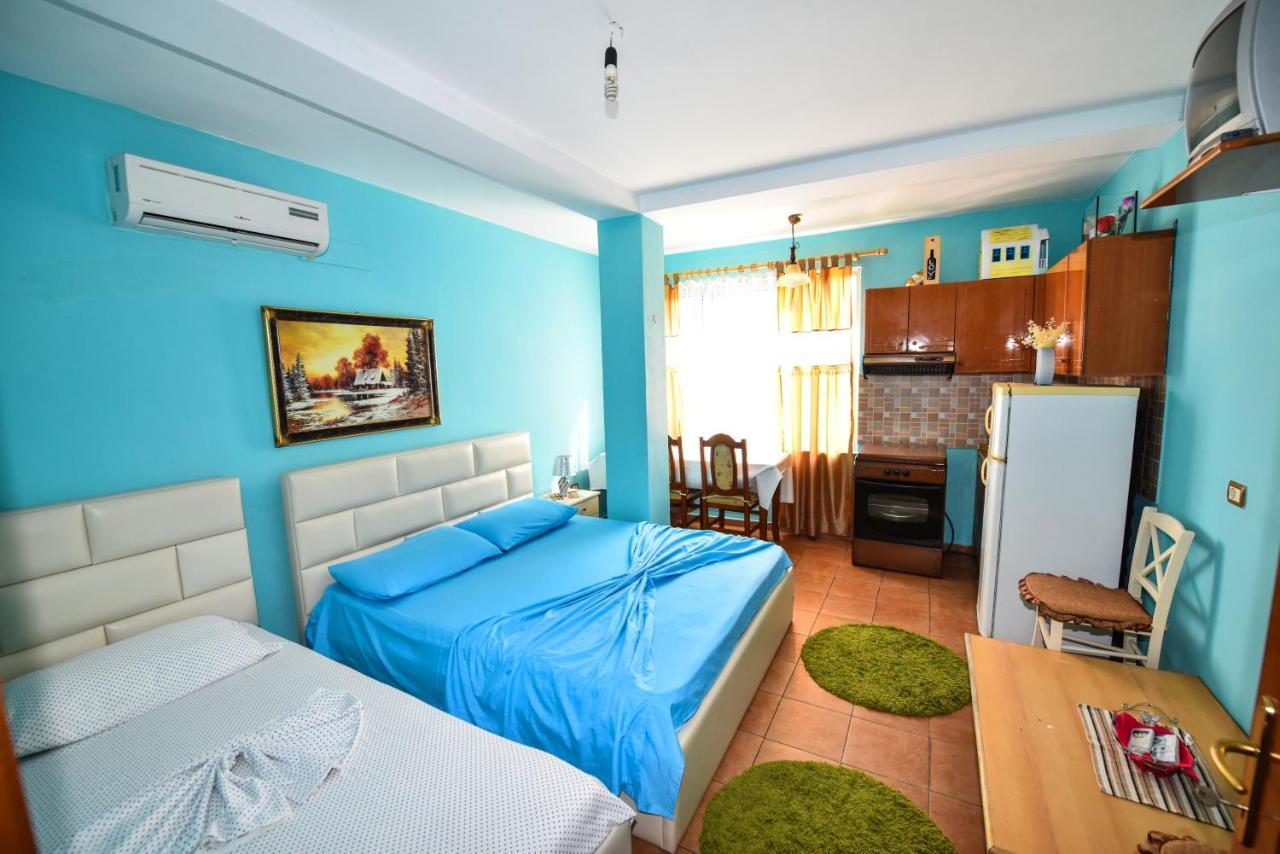 Lovely Apartment W/ Ac + Bath. + Kitchen + Parking And Garden Shkodër Esterno foto